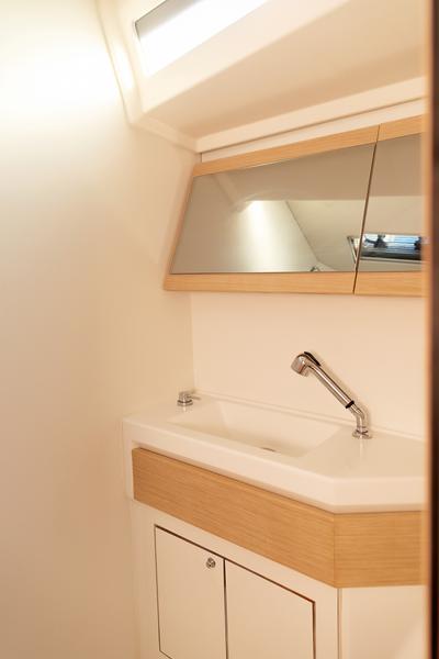 Book yachts online - sailboat - Oceanis 46.1 - KOS 46.6 - rent