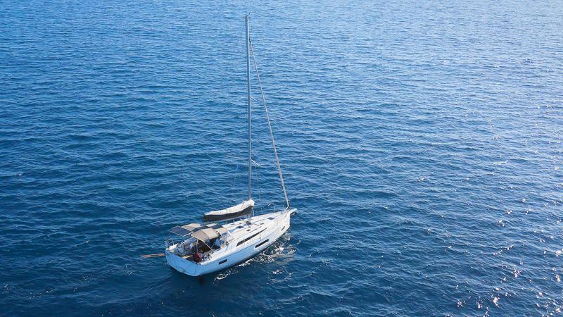 Book yachts online - sailboat - Oceanis 40.1 - KOS 40.9 - rent