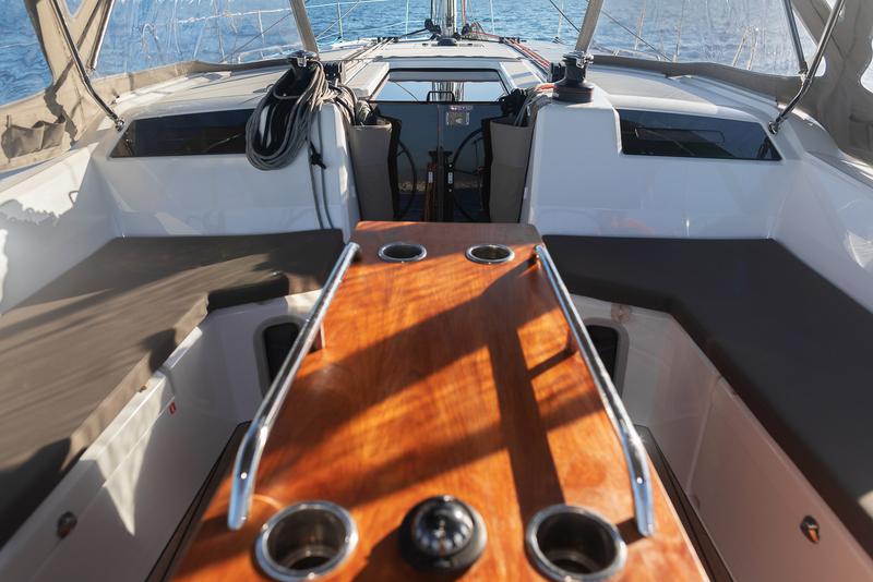 Book yachts online - sailboat - Oceanis 40.1 - KOS 40.5 - rent