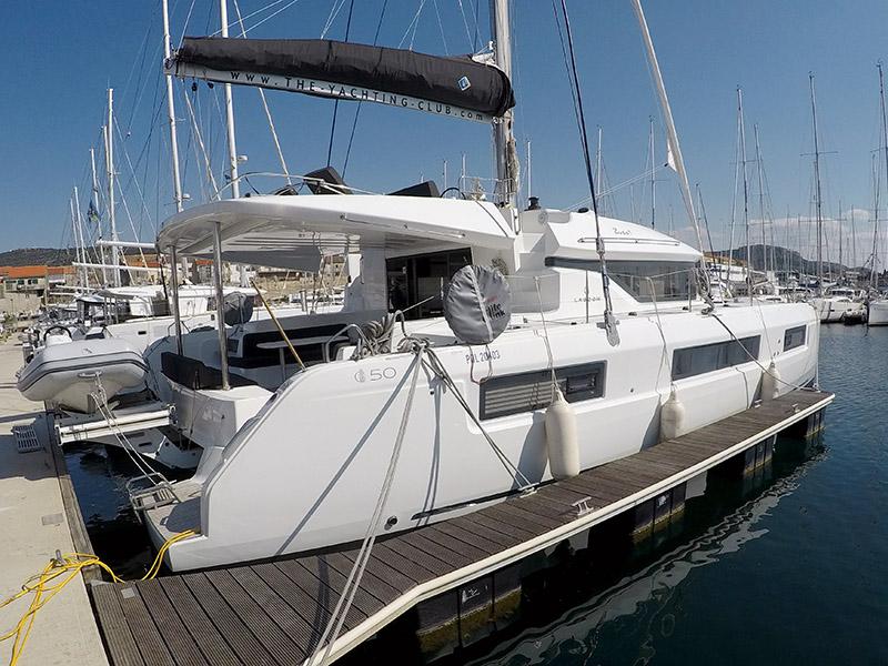 Book yachts online - catamaran - Lagoon 50 - Zuzo 1ST - rent