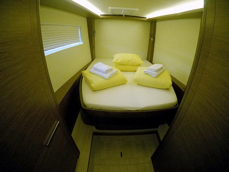 Book yachts online - catamaran - Lagoon 50 - Zuzo 1ST - rent