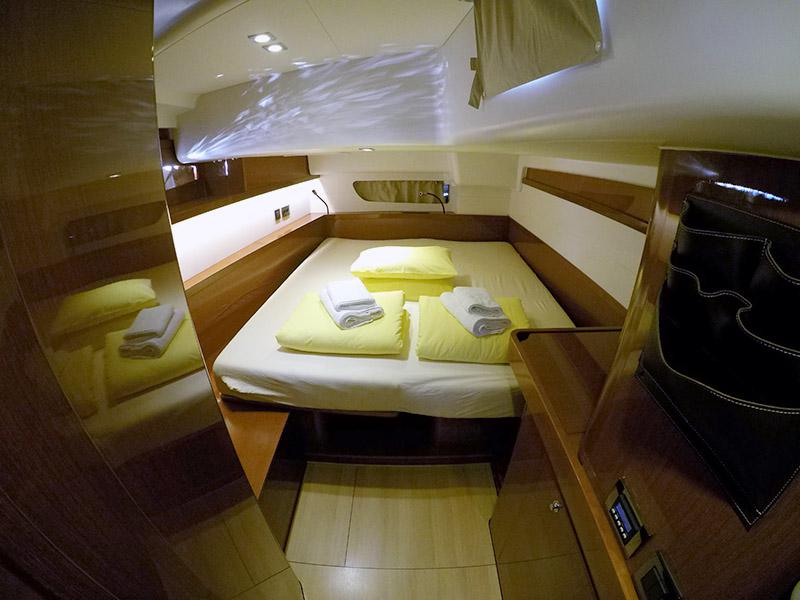 Book yachts online - sailboat - Oceanis 60 - Tourbillon - rent