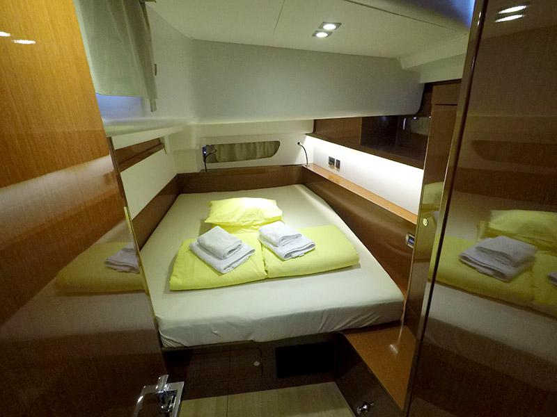 Book yachts online - sailboat - Oceanis 60 - Tourbillon - rent