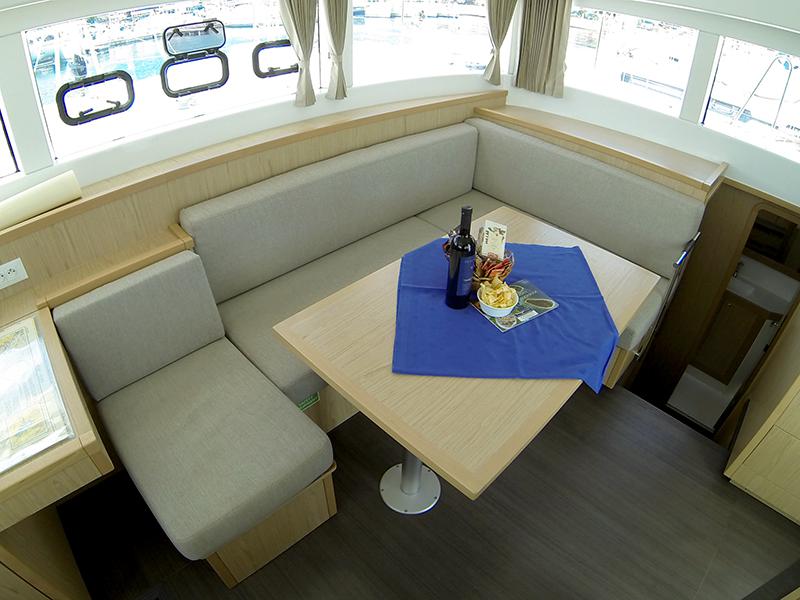 Book yachts online - catamaran - Lagoon 39 - My cat - rent