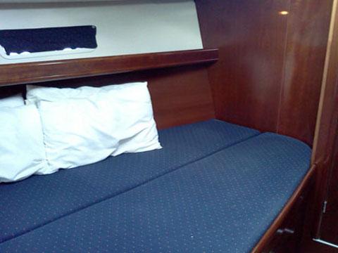 Book yachts online - sailboat - Oceanis 393 Clipper - Hinitsa - rent