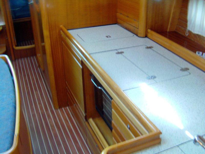 Book yachts online - sailboat - Bavaria 39 Cruiser - NADA - rent
