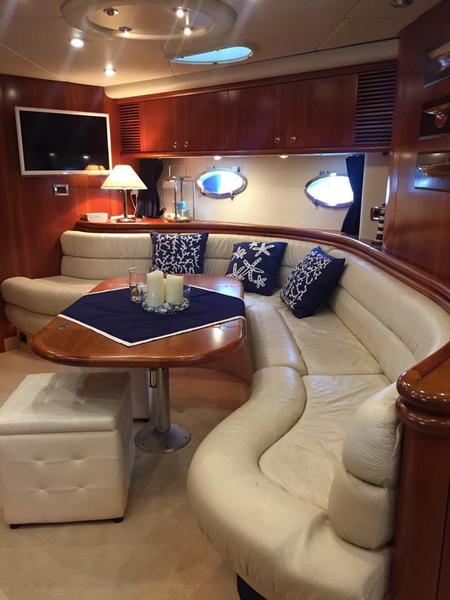 Book yachts online - motorboat - Predator 60 - MAGIC SUN S60 Sunseeker - rent