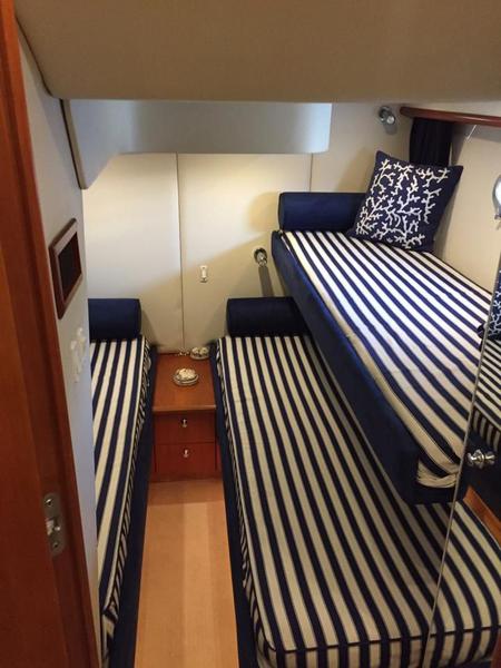 Book yachts online - motorboat - Predator 60 - MAGIC SUN S60 Sunseeker - rent