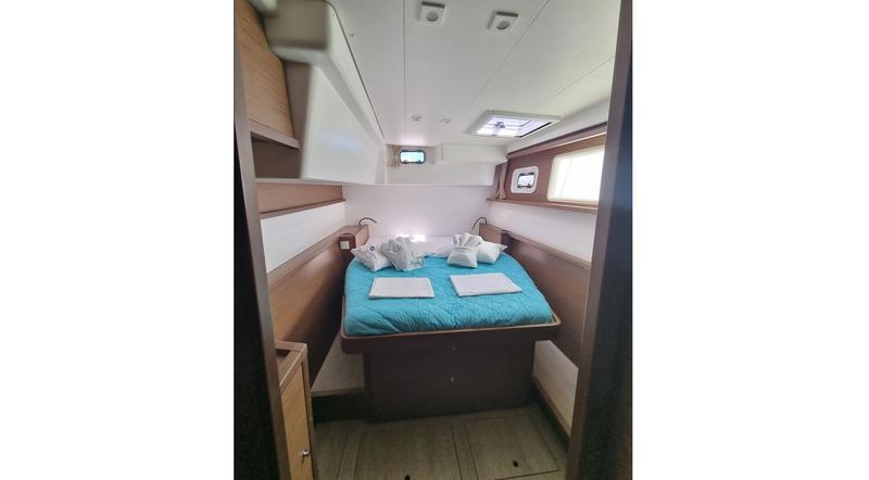 Book yachts online - catamaran - Lagoon 450F - Lalouche - rent