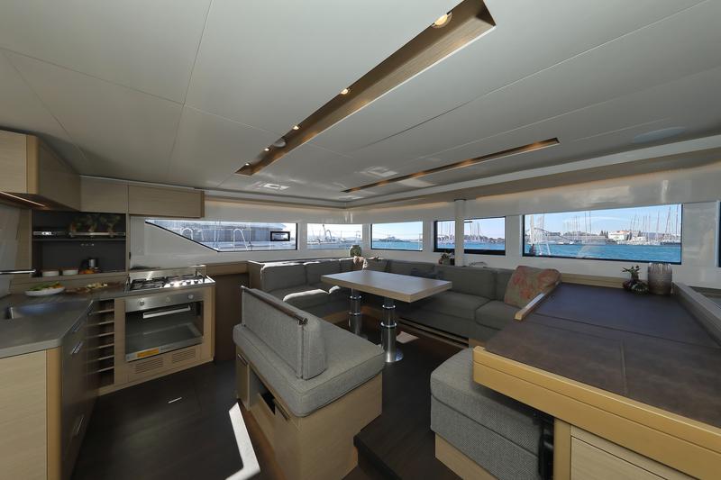 Book yachts online - catamaran - Lagoon 51 - owner version - SERENDIPITY - rent