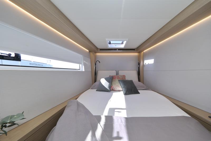 Book yachts online - catamaran - Lagoon 51 - owner version - SERENDIPITY - rent