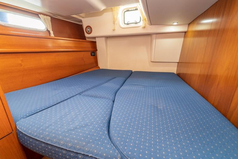 Book yachts online - sailboat - Sun Odyssey 54DS - Vanilla - rent