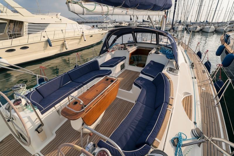 Book yachts online - sailboat - Sun Odyssey 54DS - Vanilla - rent