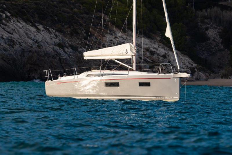 Book yachts online - sailboat - Oceanis 34.1 - Sail Altair 1 - rent