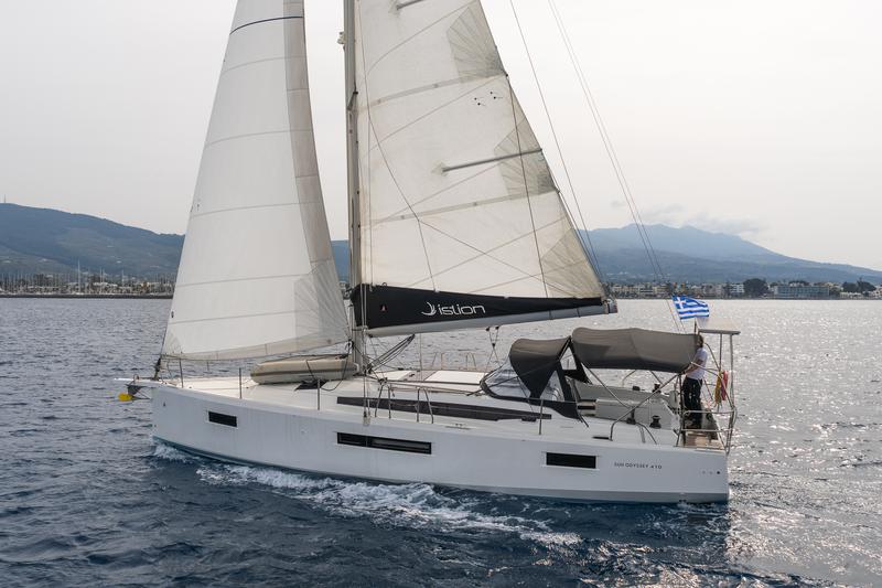 Book yachts online - sailboat - Sun Odyssey 410 - GEVA X - rent
