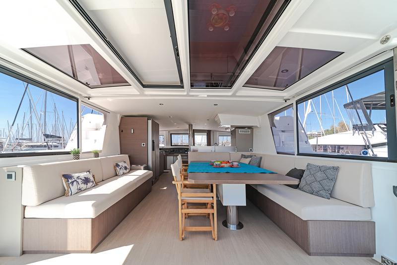 Book yachts online - catamaran - Bali 4.8 A/C &amp; GEN &amp; WM - ABOUT TIME - rent