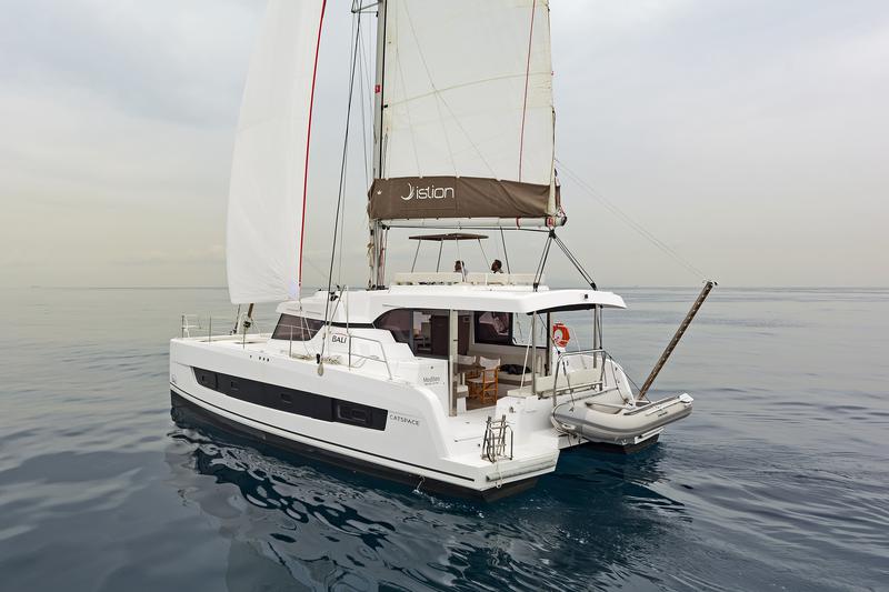 Book yachts online - catamaran - Bali Catspace - MEDITEO - rent
