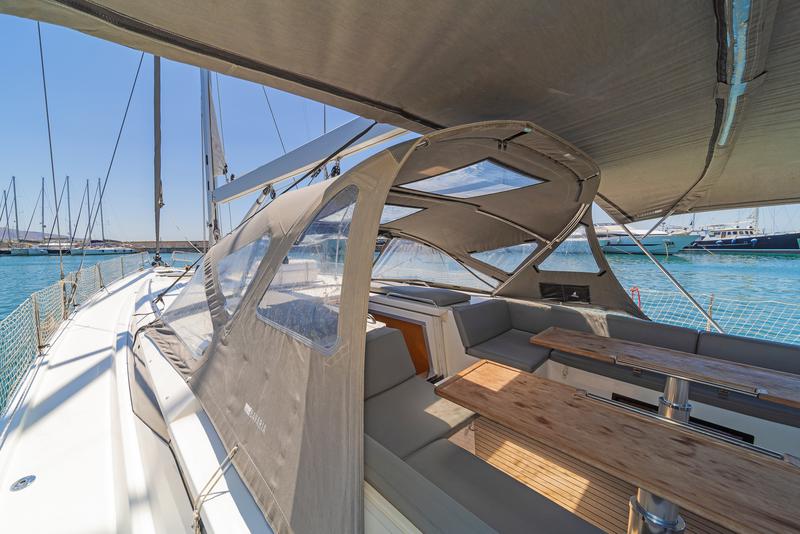 Book yachts online - sailboat - Bavaria C57 A/C &amp; GEN &amp; WM - Seacret - rent