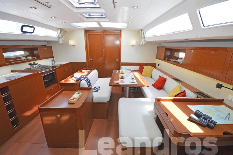 Book yachts online - sailboat - Oceanis 50 Family A/C &amp; GEN - Leandros - rent