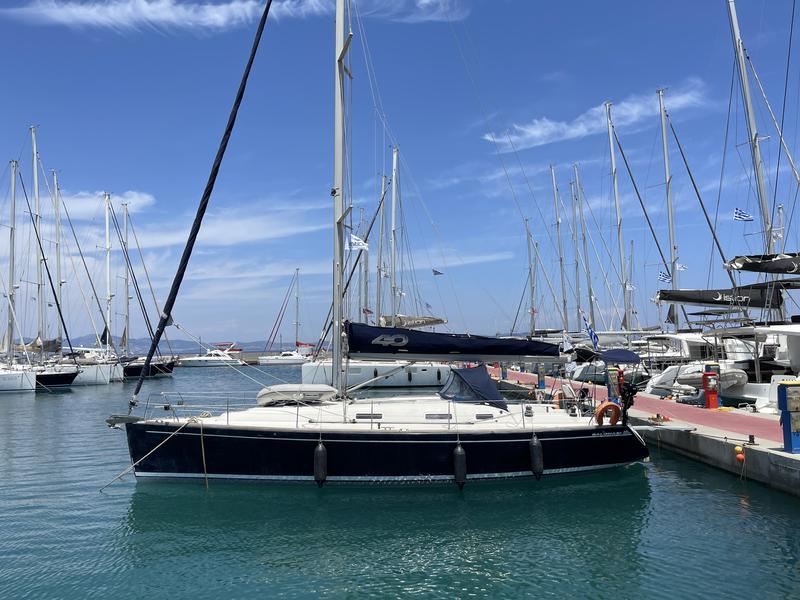 Book yachts online - sailboat - Salona 40 - Vira - rent
