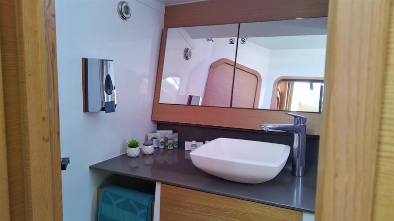 Book yachts online - sailboat - Dufour 56 Exclusive 2019 - Nakupenda - rent
