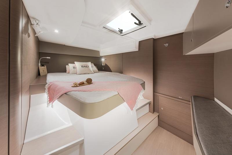 Book yachts online - catamaran - Bali Catspace - Hermes - rent