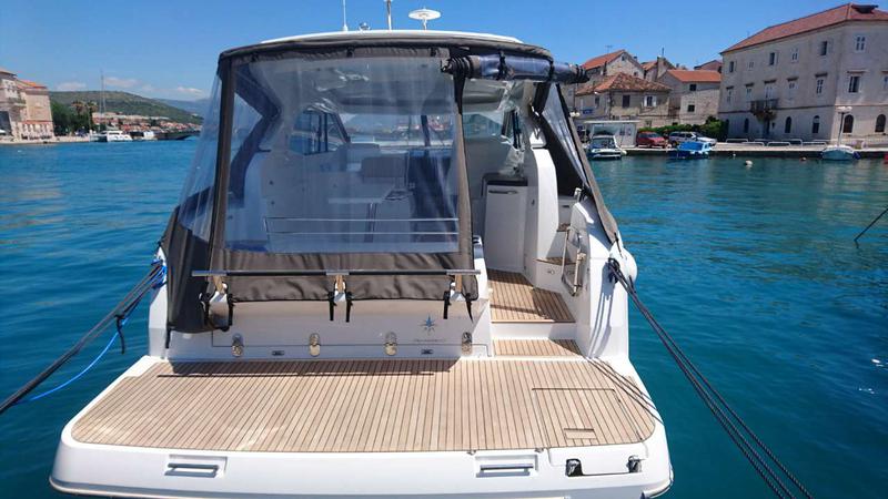 Book yachts online - motorboat - Jeanneau Leader 36 - Jeanneau Leader 36 ('17) - rent