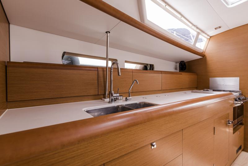 Book yachts online - sailboat - Sun Odyssey 479 - Odysseus - rent