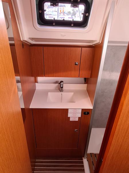 Book yachts online - sailboat - Bavaria  C42 - Melia - rent