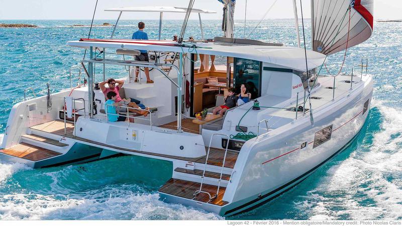 Book yachts online - catamaran - Sunsail Lagoon 424 - Sunsail Lagoon 424 (2019) - rent