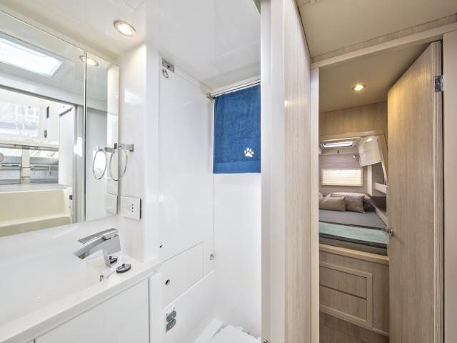 Book yachts online - catamaran - Sunsail 404 - Sunsail 404 (2020) - rent