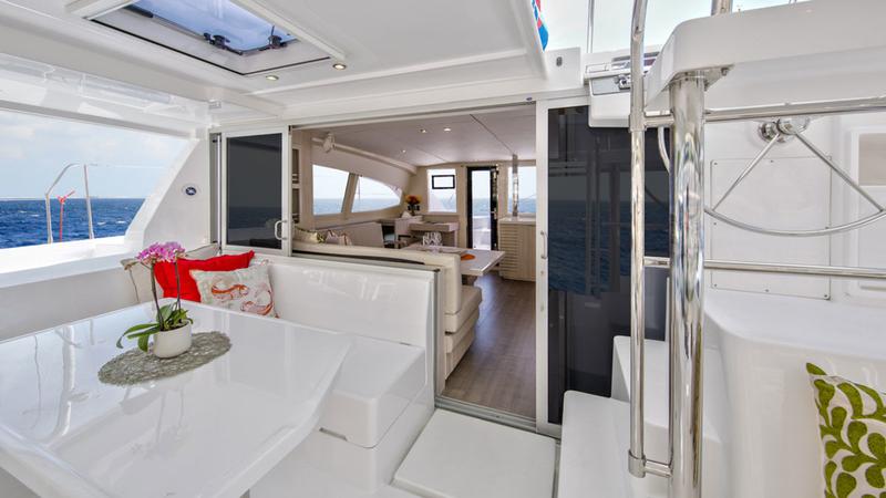 Book yachts online - catamaran - Sunsail 404 - Sunsail 404 (2018) - rent