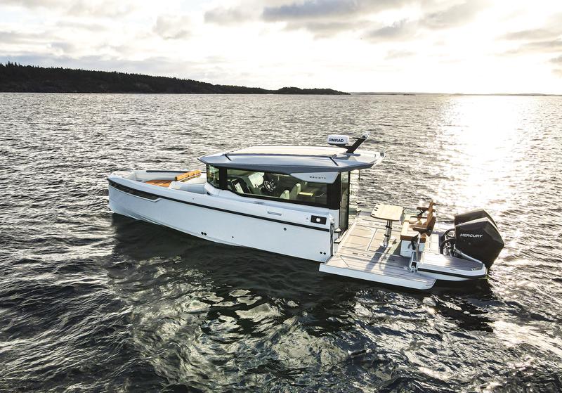 Book yachts online - motorboat - Saxdor 320 GTC - Saxdor 320 GTC (2023) - rent
