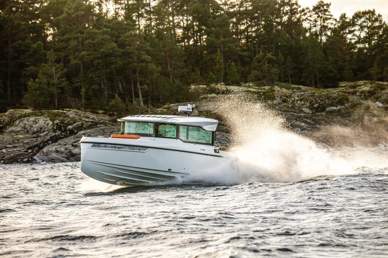 Book yachts online - motorboat - Saxdor 320 GTC - Navtia - rent