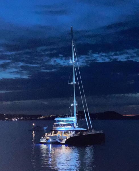 Book yachts online - catamaran - Lagoon Seventy 7 - Mane et Nocte - rent