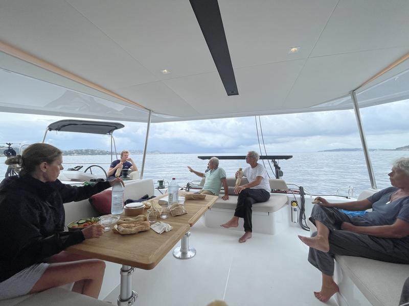 Book yachts online - catamaran - Nautitech 44 Open - Happiness - rent