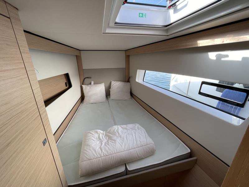 Book yachts online - catamaran - Nautitech 44 Open - Happiness - rent
