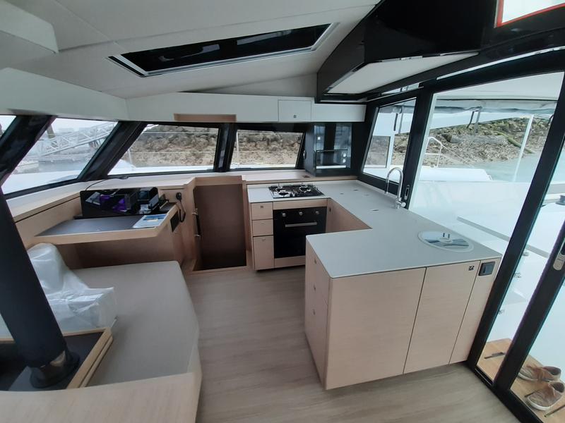 Book yachts online - catamaran - Nautitech 46 Open - Ocean 11 - rent
