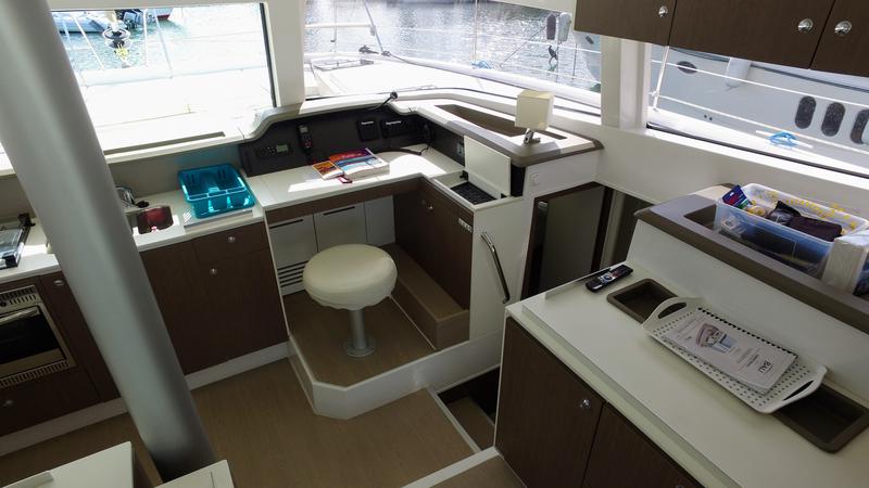 Book yachts online - catamaran - Bali 4.1 - Malea IV - rent