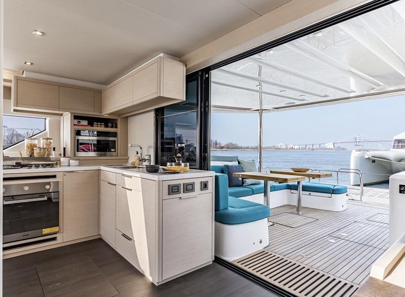 Book yachts online - catamaran - Lagoon 55 (2) - Verina Star  - rent