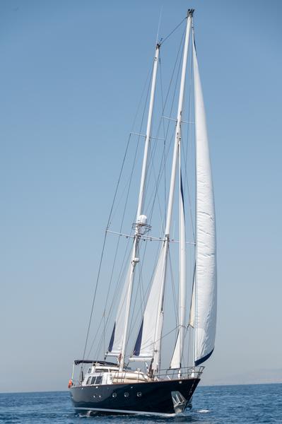 Book yachts online - other - CCYD 85 - Spirit L - rent