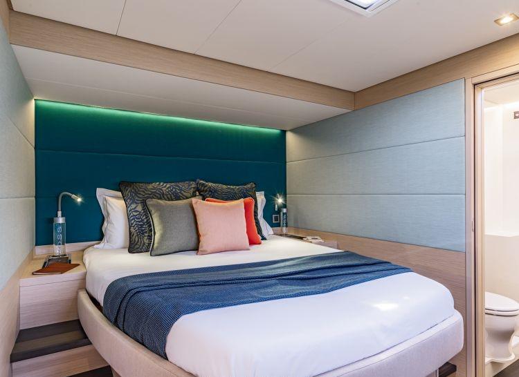 Book yachts online - catamaran - Lagoon 55 - Hydrus - rent