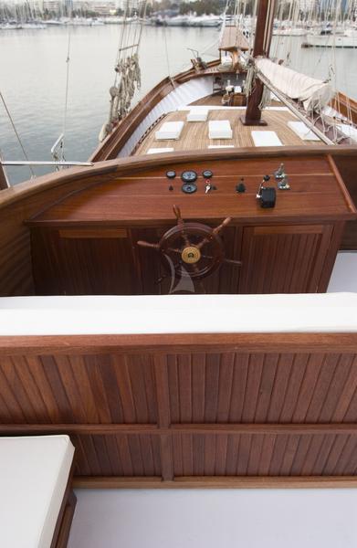 Book yachts online - other - Custom Motor Sailer 124' - Matina - rent