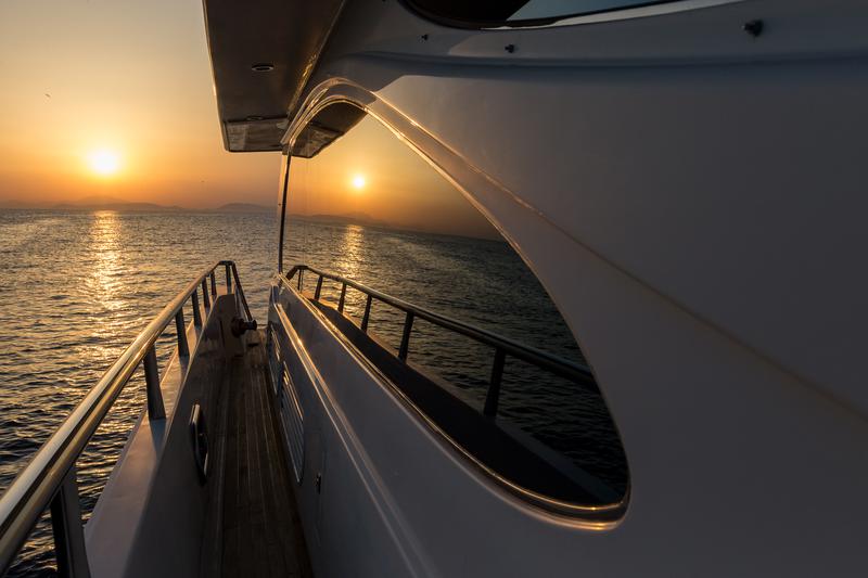 Book yachts online - motorboat - Horizon 2210 - Marlin  - rent