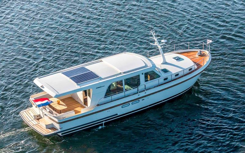 Book yachts online - motorboat - Linssen Grand Sturdy 45.0 AC - Raya - rent