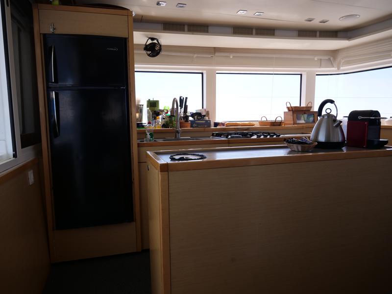 Book yachts online - catamaran - Lagoon 52F - Mercurey - rent