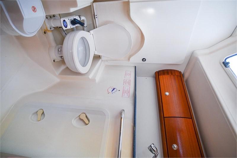 Book yachts online - False - Bavaria 44 (3Cab) - SeaBreeze - rent