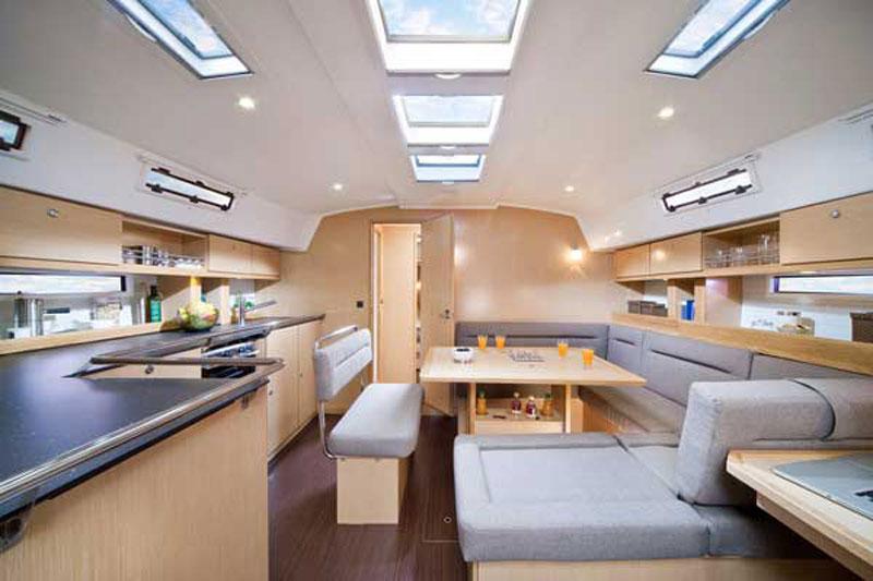 Book yachts online - False - Bavaria Cruiser 45 (4Cab) - Santa Maria I - rent