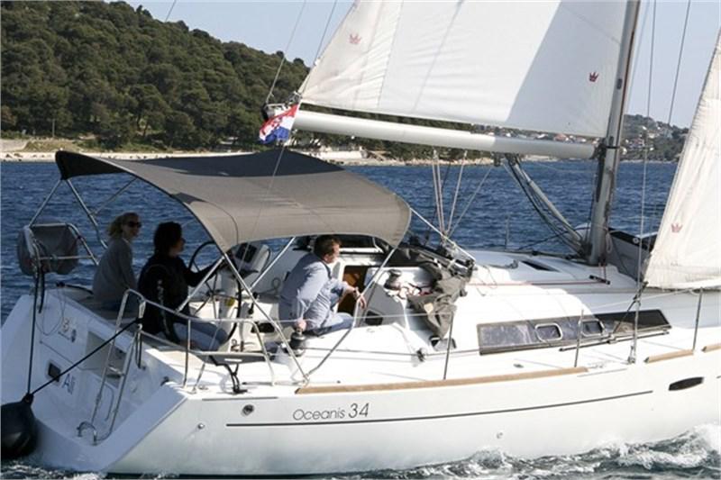 Book yachts online - False - Oceanis 34 (2Cab) - LL Skyhawk - rent
