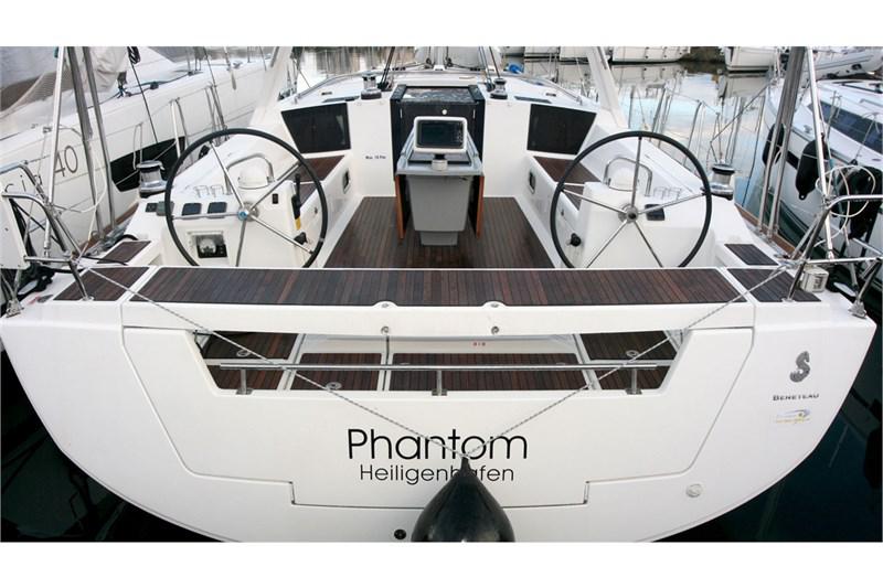 Book yachts online - False - Oceanis 45 (4Cab) - Phantom - rent